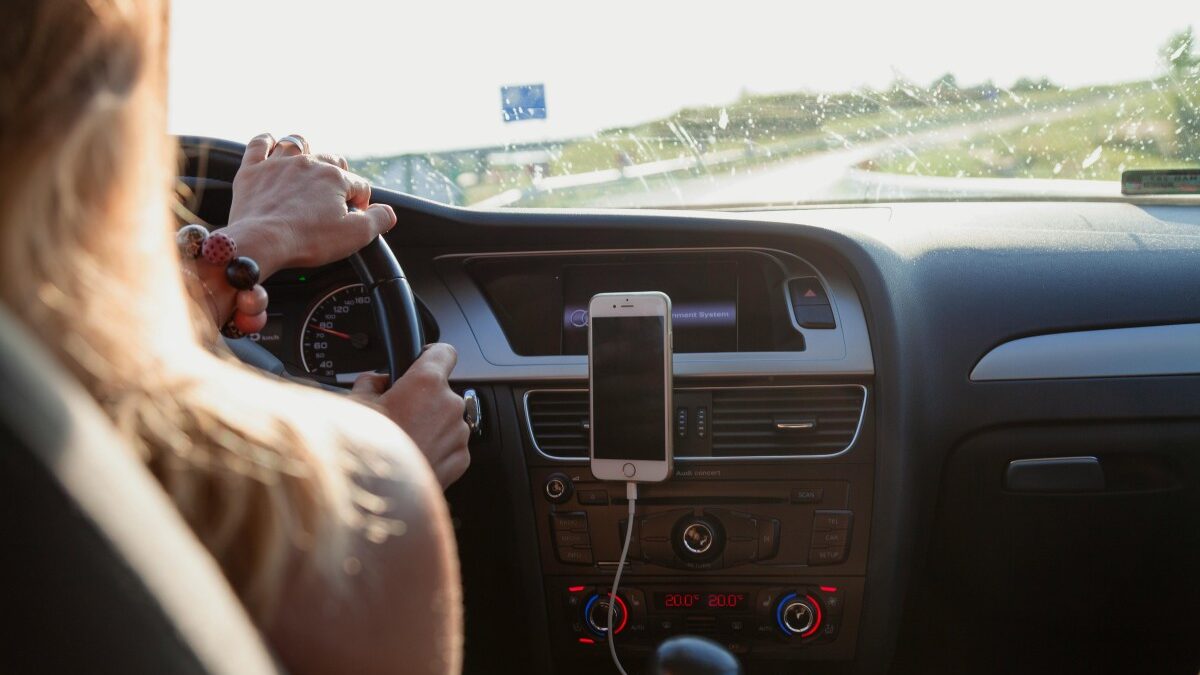  Kobiety jako kierowcy taxi – to praca nie tylko dla mężczyzn!